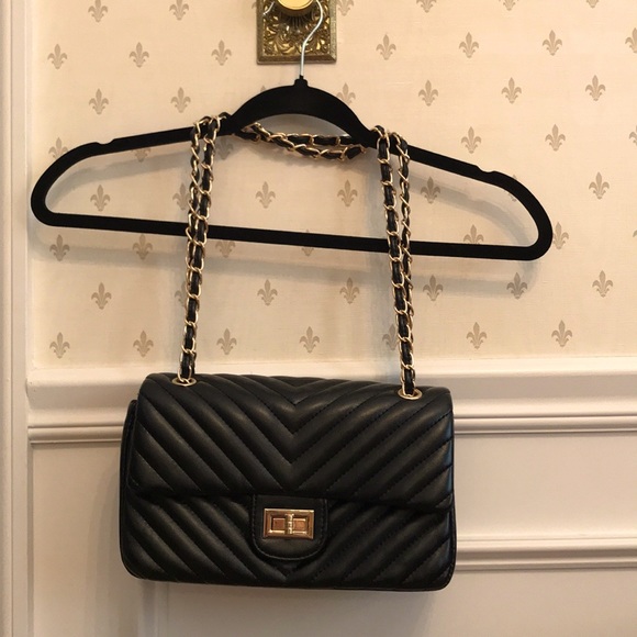 Handbags - Caleesa (LA) black purse wit red interior